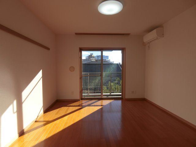 居室・リビング　他のお部屋の参考写真となります。
