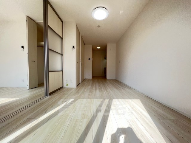 居室・リビング　同建物別室