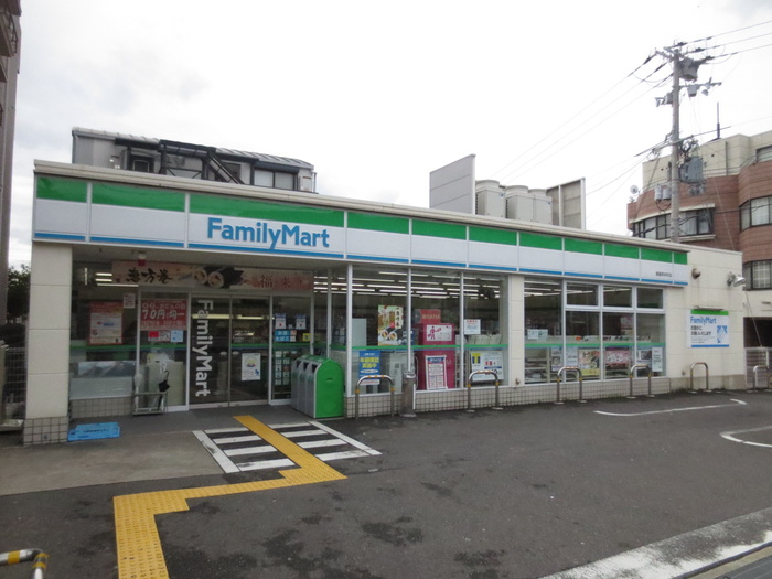 コンビニ　ファミリーマート灘神前（コンビニ）まで353m