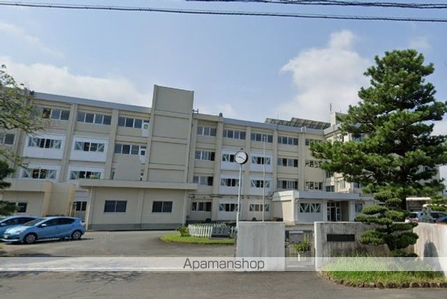 中学校　積志中学校（中学校）まで2130m