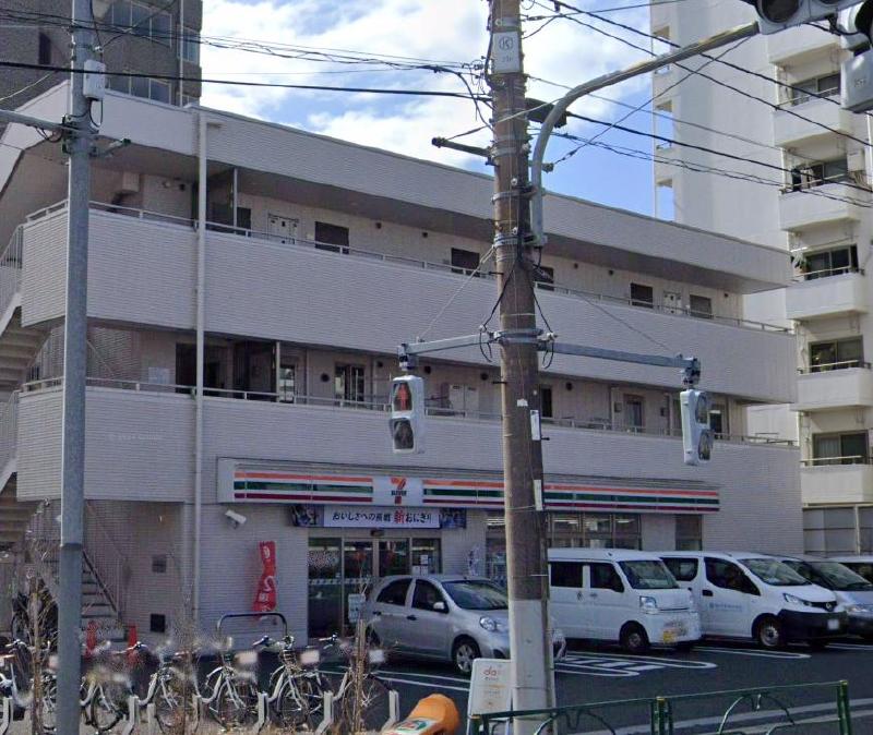 コンビニ　セブンイレブン（コンビニ）まで100m