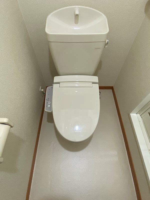 トイレ　同型イメージ
