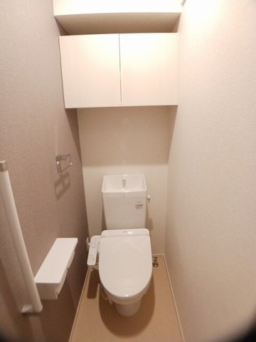 トイレ　コンパクトで使いやすいトイレです