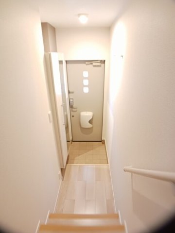 玄関　収納もある玄関です