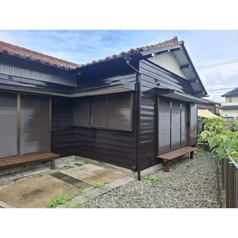 腰越S貸家の外観写真
