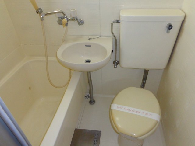 トイレ　ユニットバス