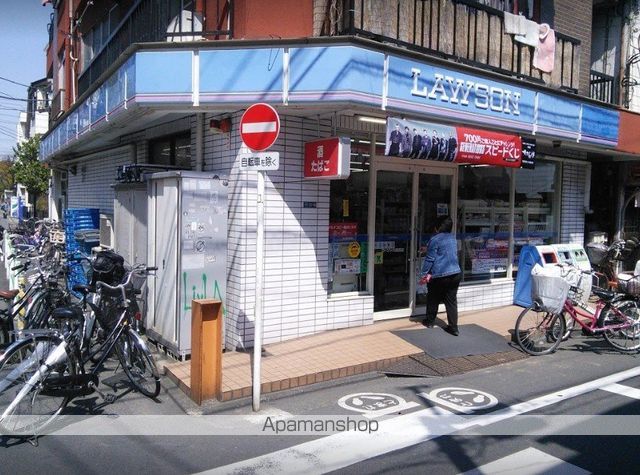 コンビニ　ローソン大森西店（コンビニ）まで120m