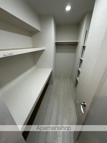 ＪＲ東西線 新福島駅 徒歩8分 10階建 築3年の内装写真