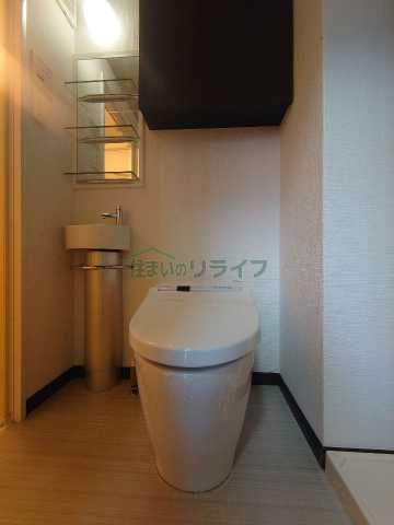 西武新宿線 下落合駅 徒歩3分 10階建 築20年のトイレ写真