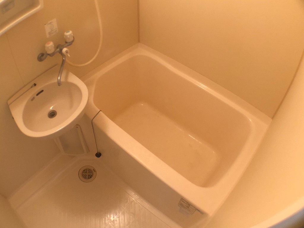 バス・シャワールーム　シンプルで使いやすい浴室です！
