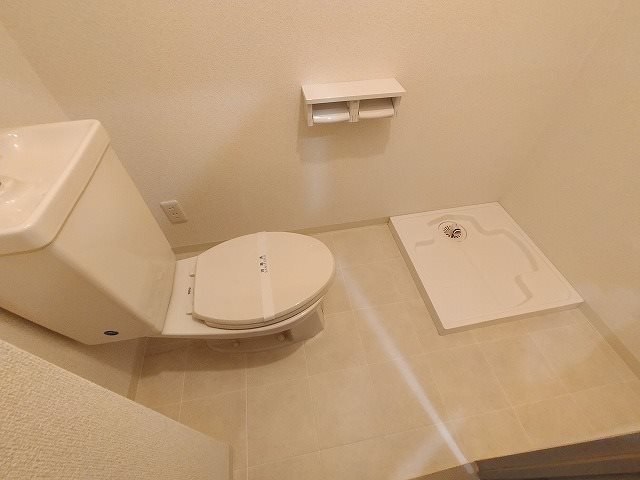 メゾン春日のトイレ写真