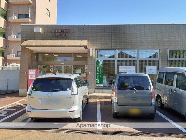 郵便局　大形郵便局（郵便局）まで888m