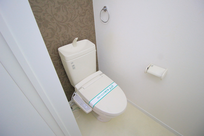 ベストステージ ラフィーネ鶴瀬のトイレ写真