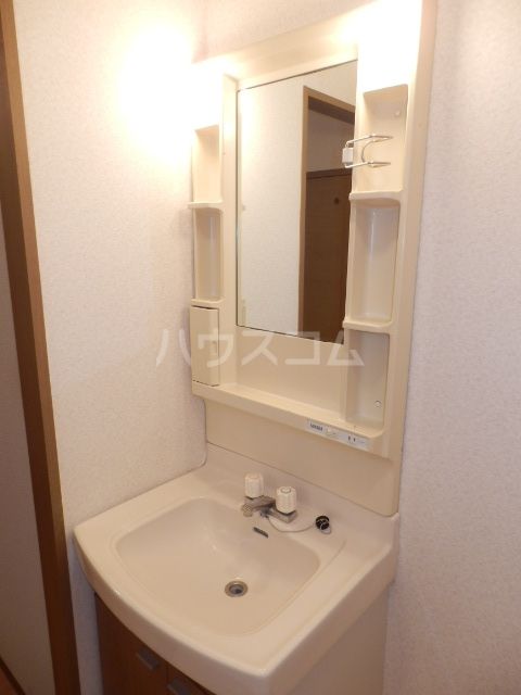 日の出第一秋新ハイツの内装写真