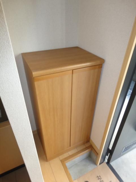 玄関　★お部屋探しは株式会社タウンハウジング東京まで★