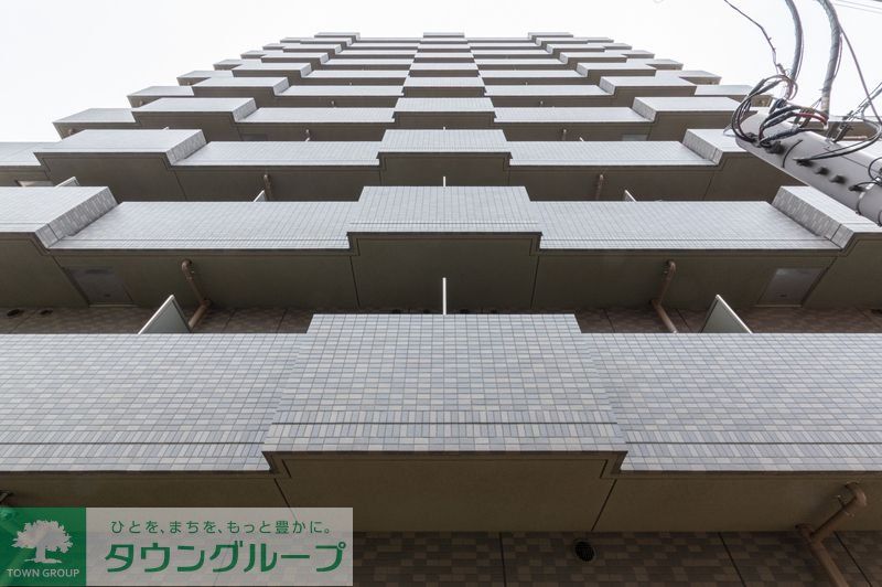 ルーブル王子本町の外観写真