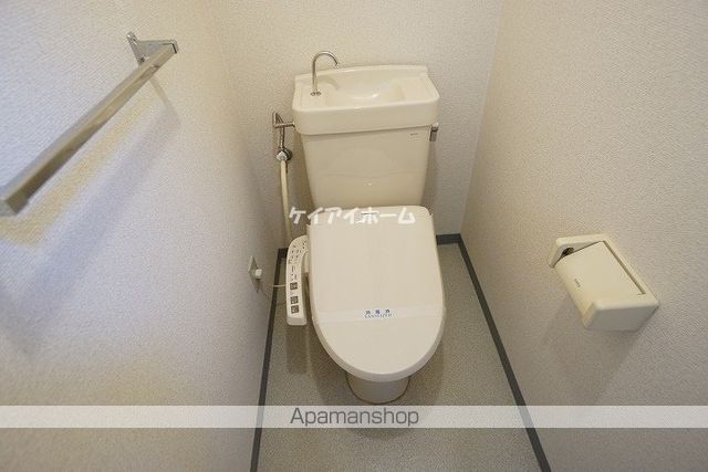 ＪＲ宇野線 大元駅 徒歩13分 5階建 築37年のトイレ写真