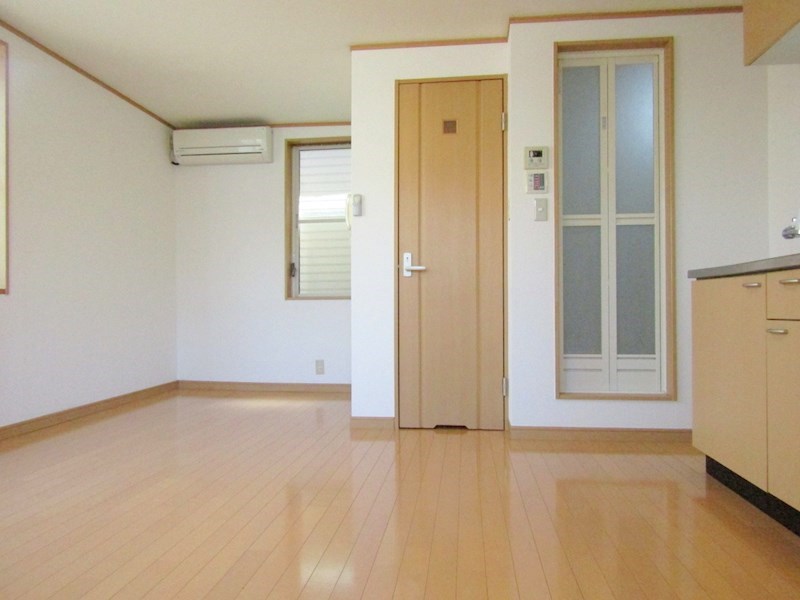リック島尻の内装写真