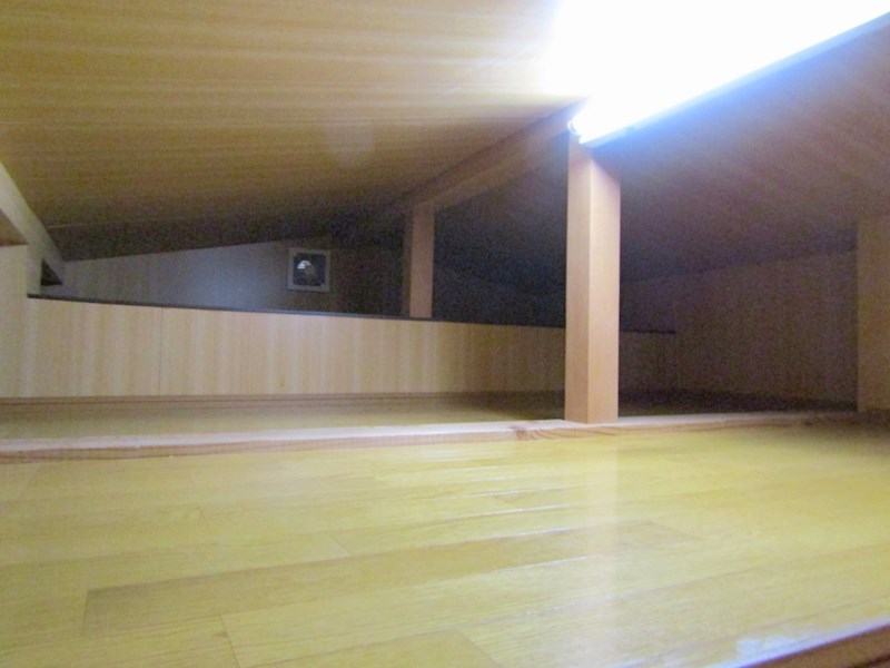 リック島尻の内装写真