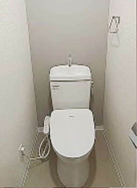 トイレ　別部屋同仕様タイプ