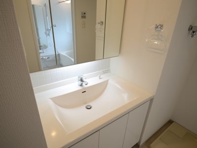洗面設備　★《見学予約受け付け中》設備充実のハイグレード賃貸マンショ