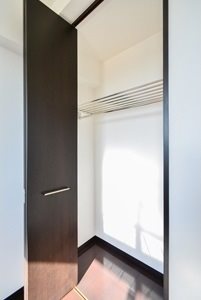 収納　★《見学予約受け付け中》設備充実のハイグレード賃貸マンショ
