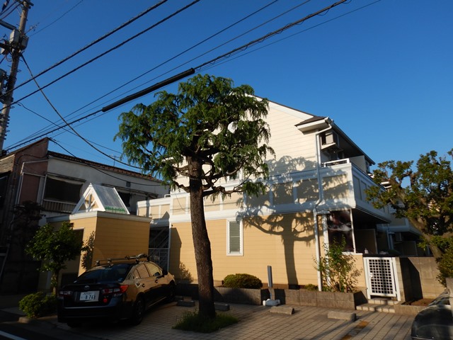 世田谷区八幡山のアパートの建物外観