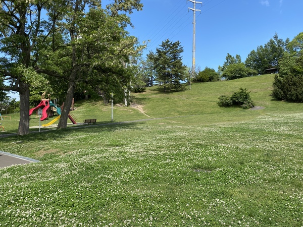 【サンコーポの公園】