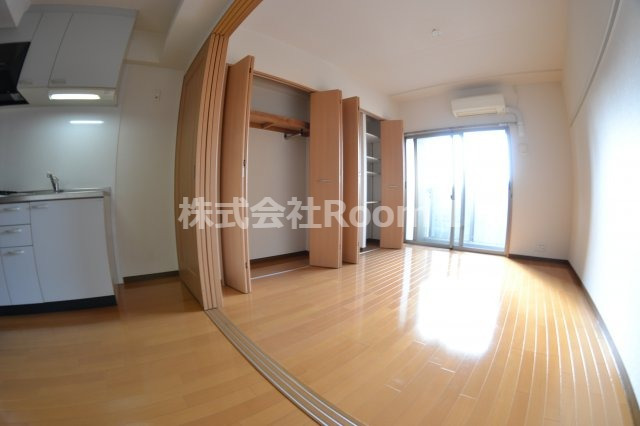 居室・リビング　使いやすい居間です