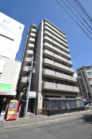 広島市中区大手町のマンションの建物外観