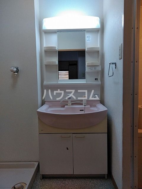 【日進市梅森台のマンションの洗面設備】