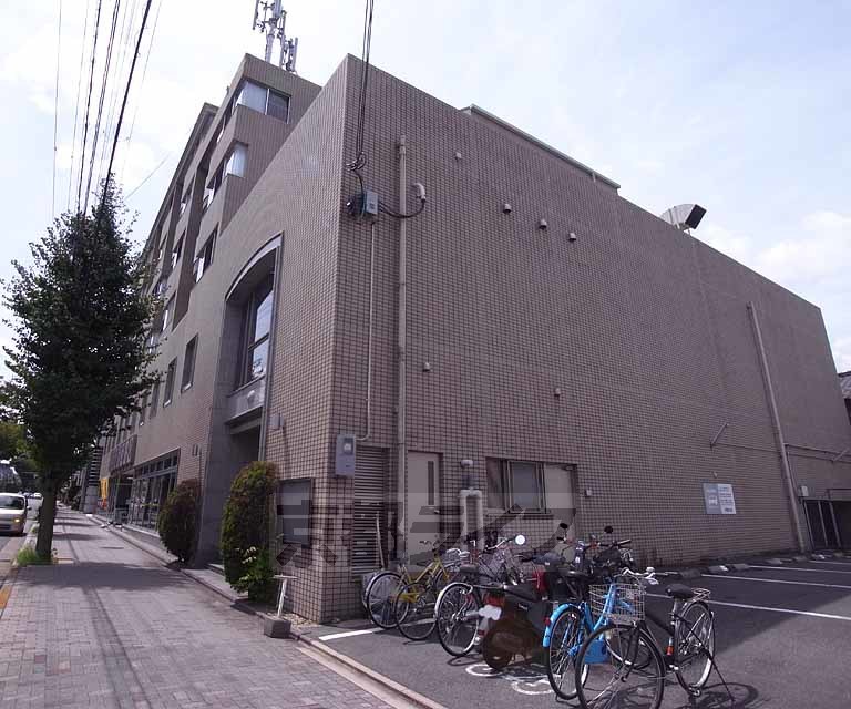 Ｃａｓａ　Ｍｉａ　北白川の建物外観