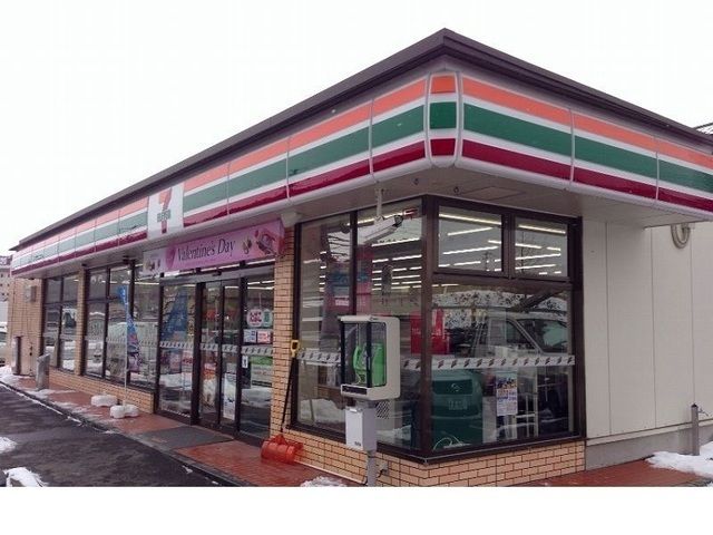 【福島市飯坂町のアパートのコンビニ】