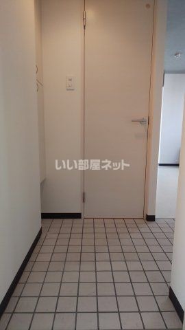 【DUE CASA COMODOの玄関】