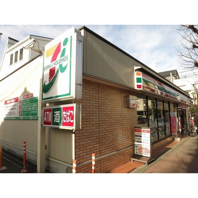 コンビニ　セブン-イレブン 上目黒５丁目店（コンビニ）まで66m
