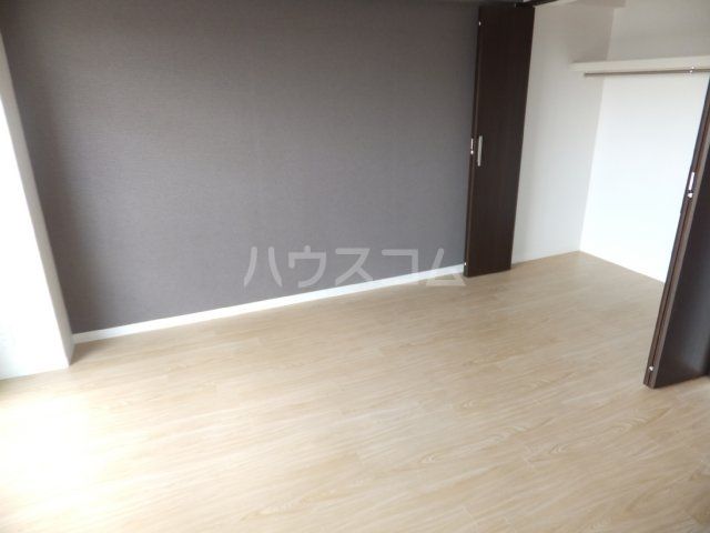 【名古屋市中村区角割町のマンションの収納】