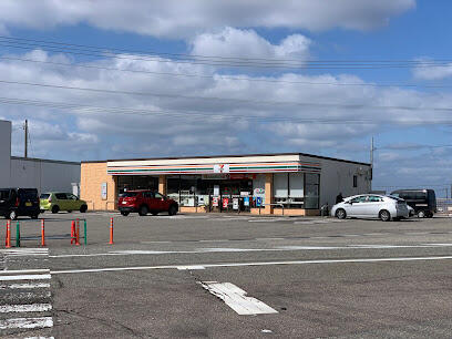 コンビニ　セブンイレブン津幡太田店（コンビニ）まで1246m