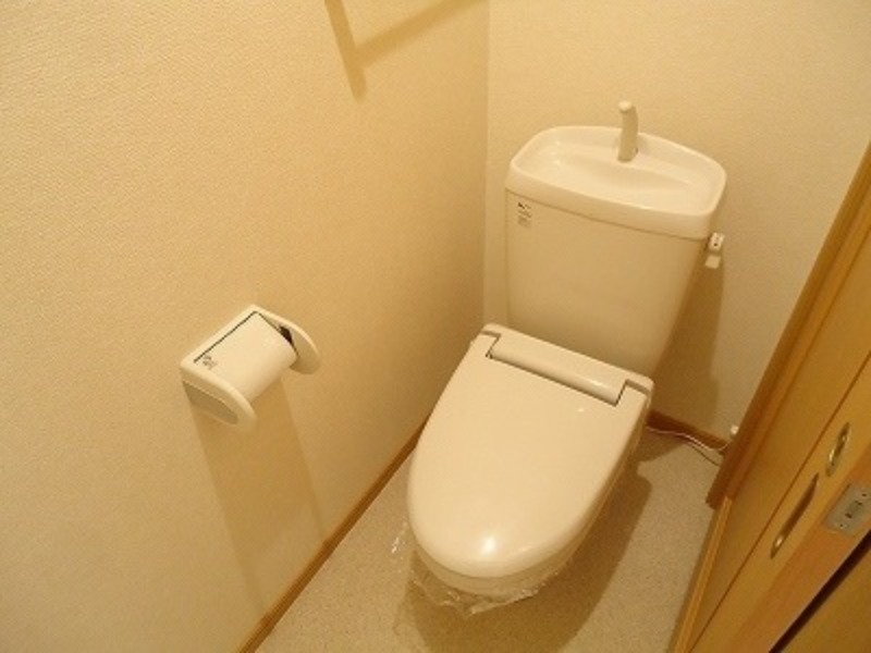 トイレ　図面と現状に相違がある場合には現状を優先