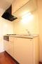 キッチン　同物件別号室