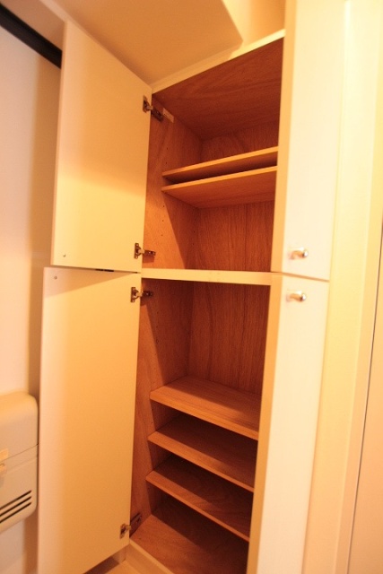 収納　同物件別号室