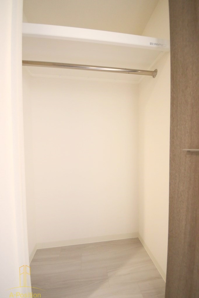 収納　プレサンスTHE TENNOJI 逢坂トゥルー