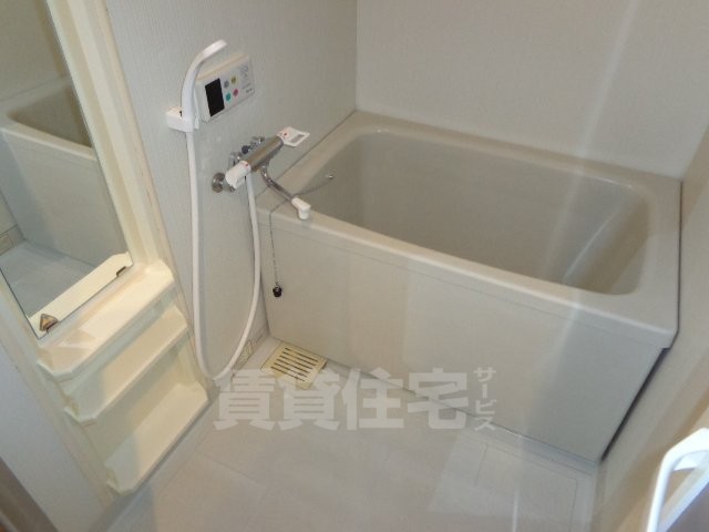 バス・シャワールーム　バス（イメージ）