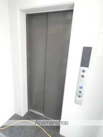 ロビー　ロビー