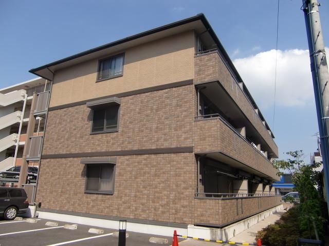 建物外観　★連帯保証人・保証会社不要★