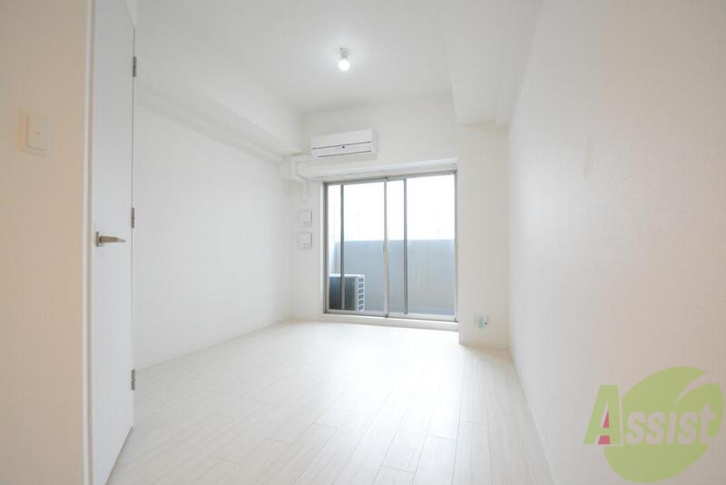 その他部屋・スペース　明るい寝室です