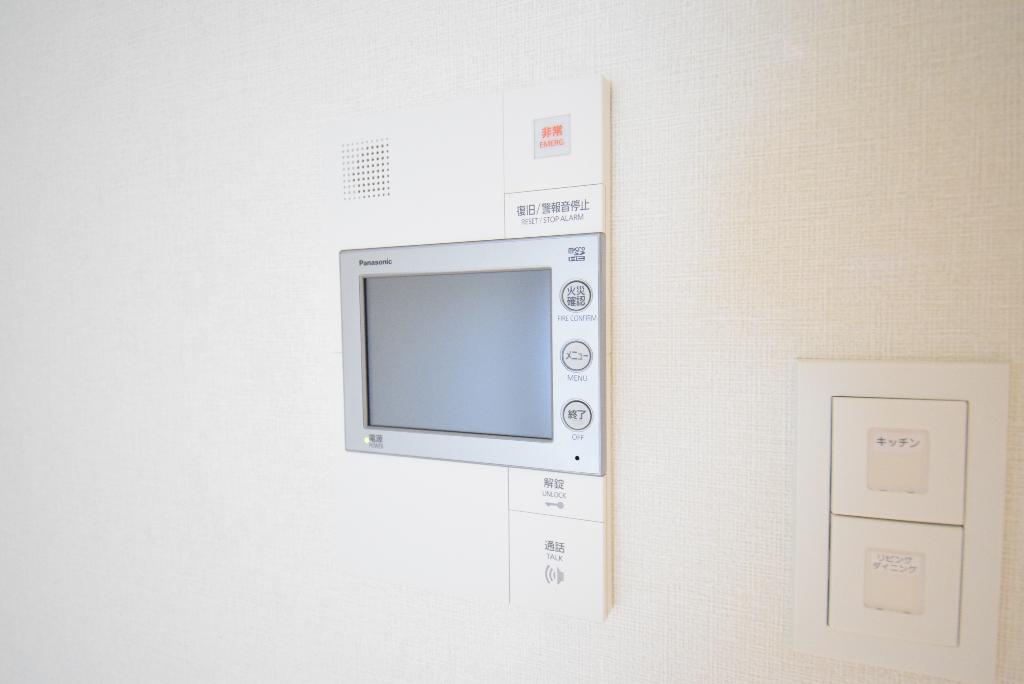 セキュリティ　カメラ付インターホン