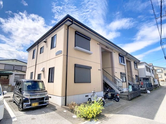 建物外観　現況が相違する場合は現況を優先致します。