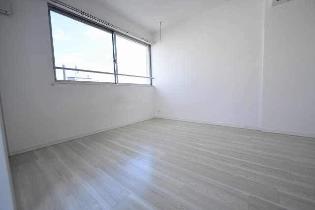 居室・リビング　居室