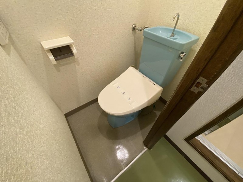 トイレ　トイレ