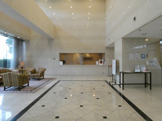 エントランス　エントランス